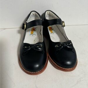 NWOBX.vagabundo  girls shoes  100% leather.